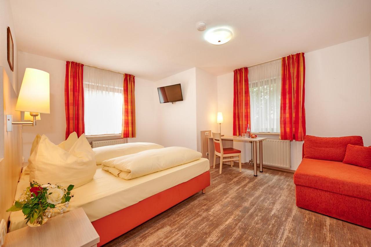 Hotel-gasthof Bub Цирндорф